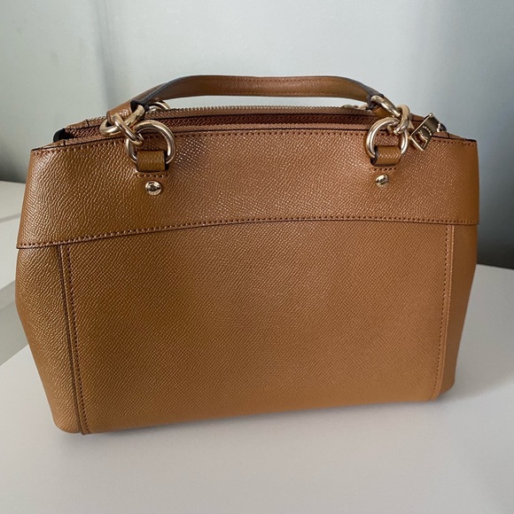 Coach carryall and matching wallet - Picture 2 of 10